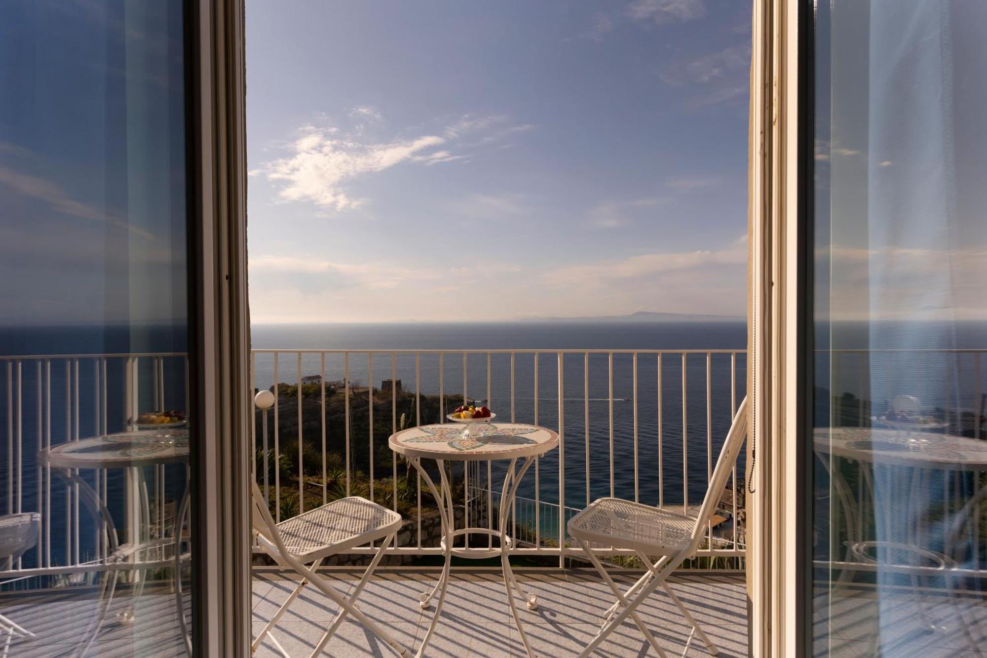 Hotel Villa Lubrense Sorrento Massa Lubrense Zewnętrze zdjęcie